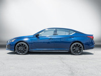 Come see this 2023 Nissan Altima SR before someone takes it home! *Get Your Money's Worth for this N... (image 2)