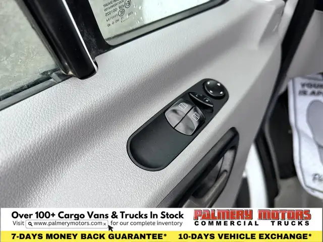 2017 Mercedes-Benz Sprinter 2500 144" HIGH ROOF 4X4 +LOW RANGE dans Autos et camions dans Région de Mississauga/Peel - Image 37