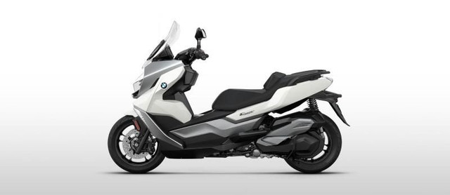 2024 BMW C400GT in Sport Touring in Laval / North Shore