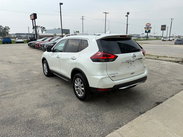 2018 Nissan Rogue in Cars & Trucks in Winnipeg - Image 3