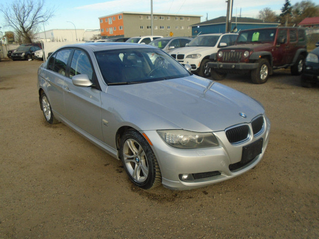 2009 BMW 3 Series 4dr Sdn 328i xDrive AWD-LEATHER-SUNROOF in Cars & Trucks in Edmonton - Image 2