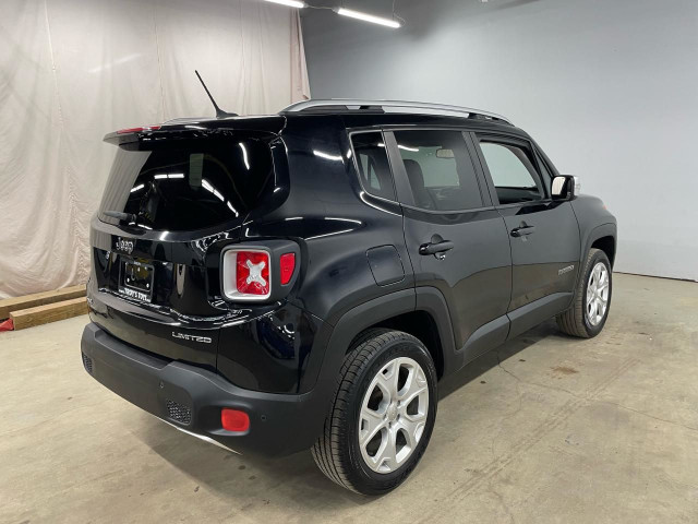2016 Jeep Renegade 4WD 4DR LIMITED in Cars & Trucks in Guelph - Image 4