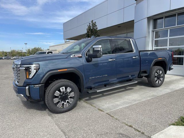 2025 GMC Sierra 3500HD Denali in Cars & Trucks in Calgary - Image 4
