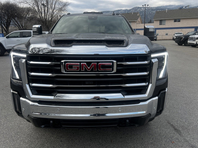 2025 GMC Sierra 3500HD SLT in Cars & Trucks in Penticton - Image 2