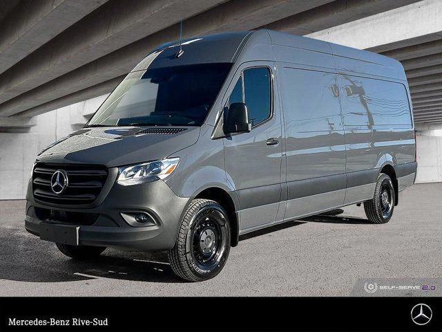 2024 Mercedes-Benz Sprinter 2500 170 Wheelbase High Roof RWD in Cars & Trucks in Longueuil / South Shore