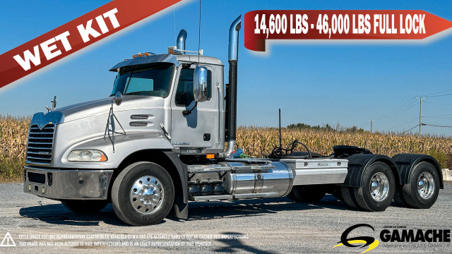 2008 MACK CXU613 PINNACLE CAMION DE VILLE / WET KIT in Heavy Trucks in Longueuil / South Shore