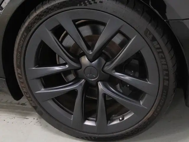 2022 Tesla Model S AWD | 21\" RIM | YOKE STEERING in Cars & Trucks in Mississauga / Peel Region - Image 38