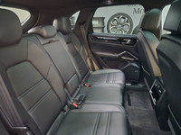 **Head Up Display, Power Sunshade, 4Zone Climate Control, Porsche Crest Head Rest, Bose Sound System... (image 8)