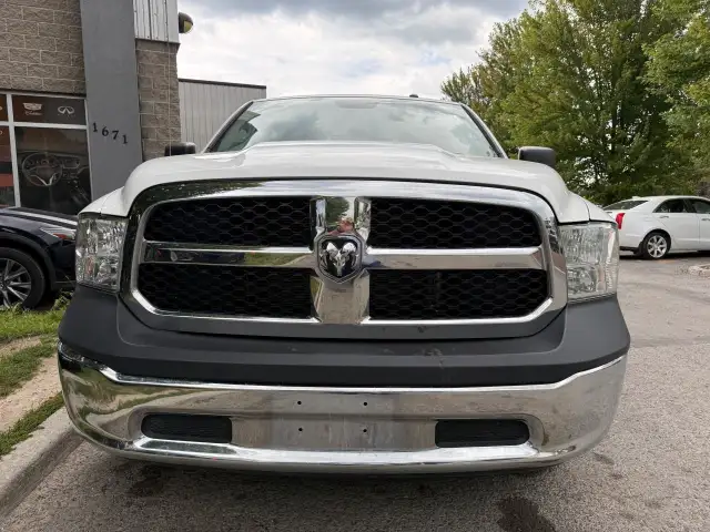 2018 RAM 1500 SXT CREW CAB 4X4 | REARVIEW CAM | HEMI V8 in Cars & Trucks in Ottawa - Image 7