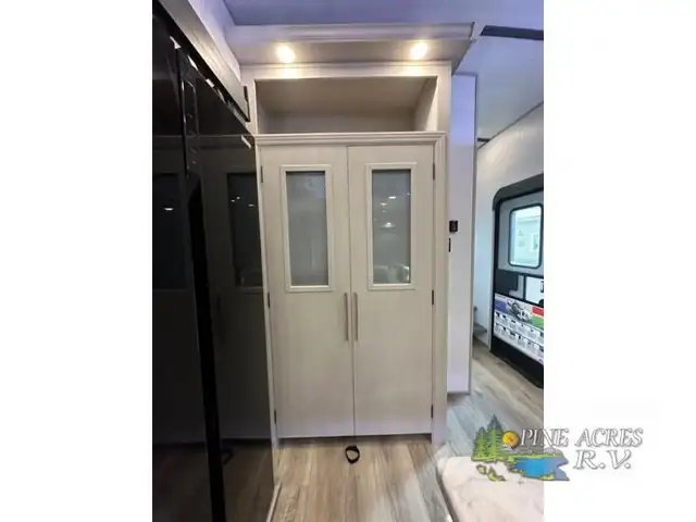 2024 Forest River RV Wildwood Heritage Glen 369BL in Travel Trailers & Campers in Truro - Image 12