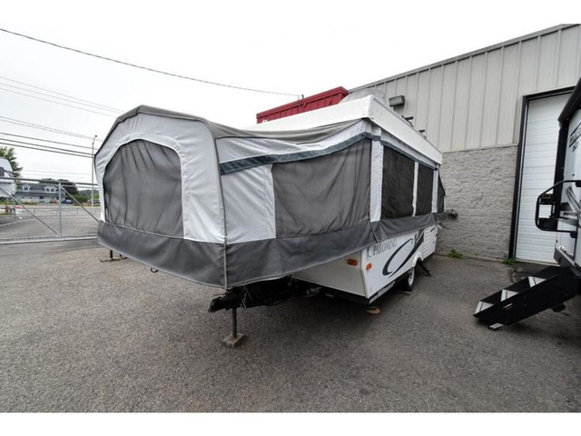  2012 Palomino Yearling 4120 in RVs & Motorhomes in Laurentides