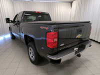 Engine: V6 Cylinder Engine 4.3L/262CI L/100Km City: 14.2 L/100Km Hwy: 10.7 Safety Equipment StabiliT... (image 5)