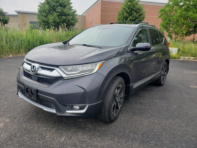 2018 Honda CR-V Touring AWD in Cars & Trucks in Hamilton