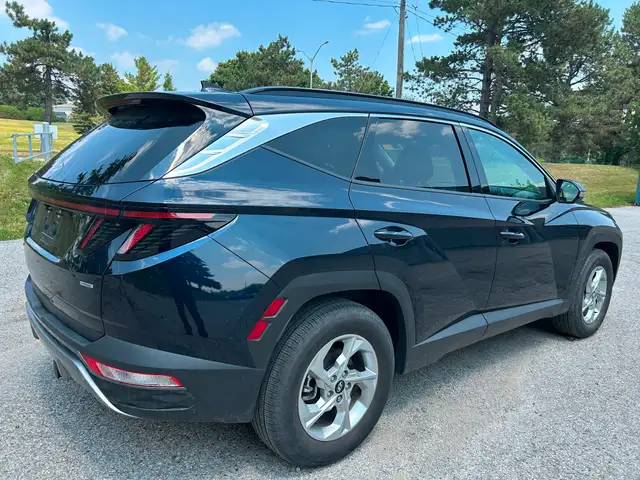 2022 Hyundai Tucson Preferred w/Trend Package LOW KMS| ONE OW... in Cars & Trucks in Markham / York Region - Image 6