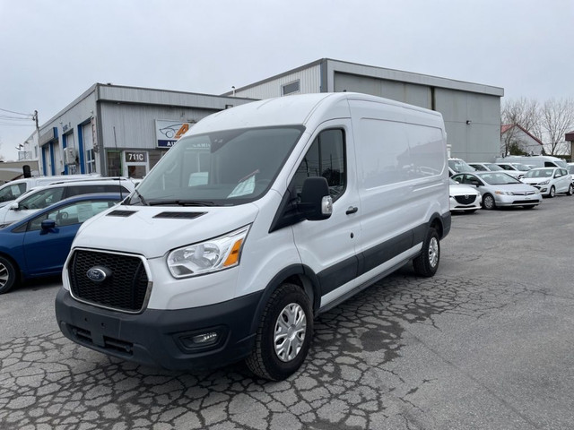 2021 Ford Transit fourgon utilitaire T-250 in Cars & Trucks in Laval / North Shore