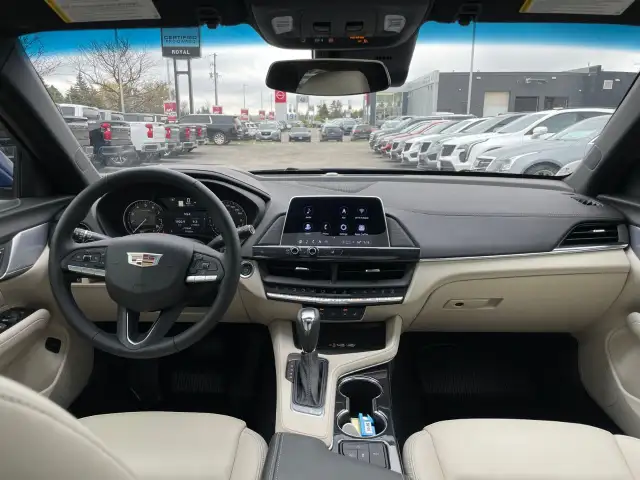 2025 Cadillac CT4 in Cars & Trucks in Oakville / Halton Region - Image 17