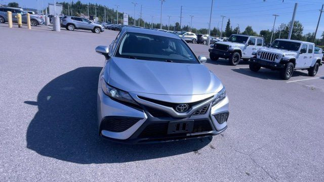 2023 Toyota Camry SE | Front Wheel Drive | Backup Camera in Cars & Trucks in Prince George - Image 4
