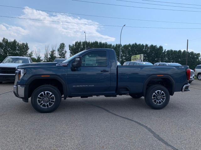 2025 GMC Sierra 3500HD in Cars & Trucks in Hamilton - Image 4