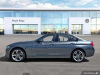 This BMW 3 Series boasts a Intercooled Turbo Premium Unleaded I-4 2.0 L/122 engine powering this Aut... (image 1)
