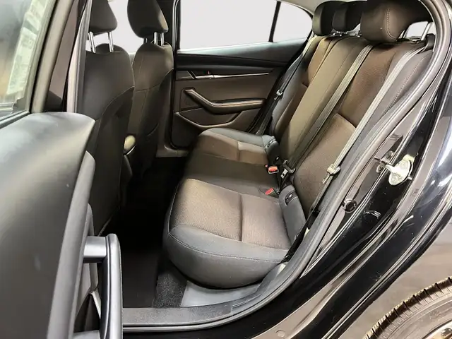 2022 Mazda Mazda3 GX in Cars & Trucks in Laval / North Shore - Image 10