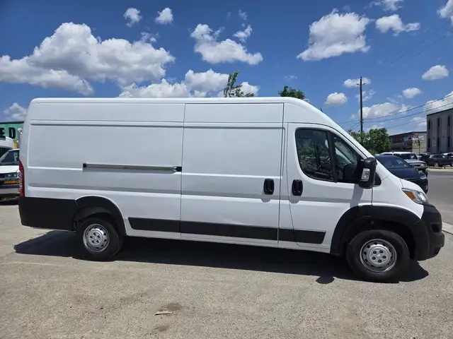 2023 Ram ProMaster Cargo Van 3500 - 159EL - Extended - V6 Gas -  in Cars & Trucks in City of Toronto - Image 4
