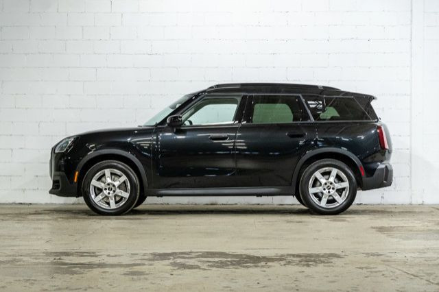 2025 MINI Countryman Cooper S ALL4 | Esprit urbain | Premier dans Autos et camions  à Ville de Montréal - Image 4