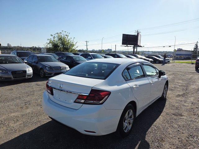 2013 Honda Civic LX Clean Carfax Well Serviced Heated Seats Manu in Cars & Trucks in Calgary - Image 4