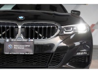 2021 BMW 3 Series 330e xDrive 2.0L 4-Cylinder AWD 8-Speed Automatic EXTERIOR - BLACK SAPPHIRE METALL... (image 3)
