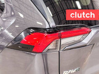 NO ACCIDENTS / CLEAN CARFAX / 1 OWNER / Front Heated Seats, Climate Control, Bluetooth Music and mor... (image 9)