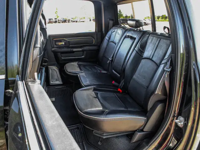 2019 Ram 3500 Limited Level 1 6.7L in Cars & Trucks in Strathcona County - Image 17