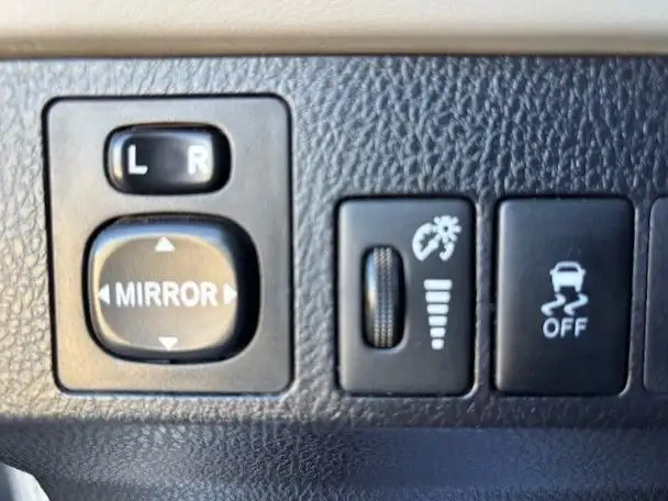 2014 Toyota RAV4 LE AWD *UPGRADE PACKAGE - WARRANTY INCL* in Cars & Trucks in Winnipeg - Image 13