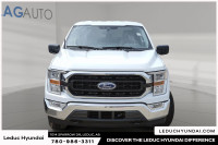 2022 Ford F-150 XLT Experience the Ford F-150 XLT with only 116053 km on the odometer. Finished in a... (image 1)