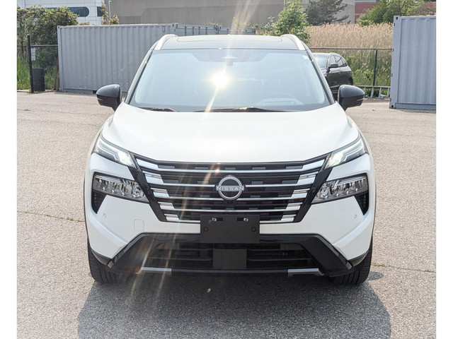 2024 Nissan Rogue Platinum Top Trim | Low Km | Clean Carfax | On in Cars & Trucks in City of Toronto - Image 3