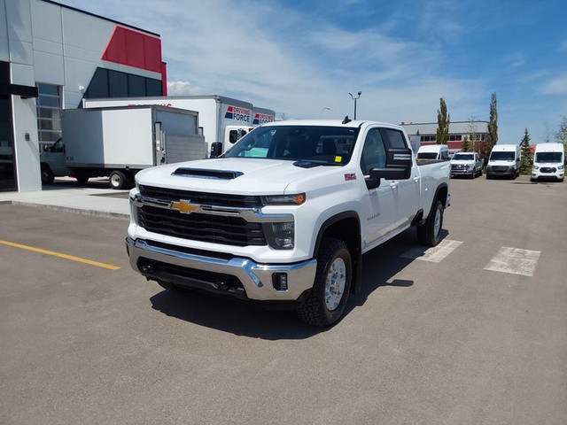 2024 Chevrolet Silverado 3500HD LT in Cars & Trucks in Calgary
