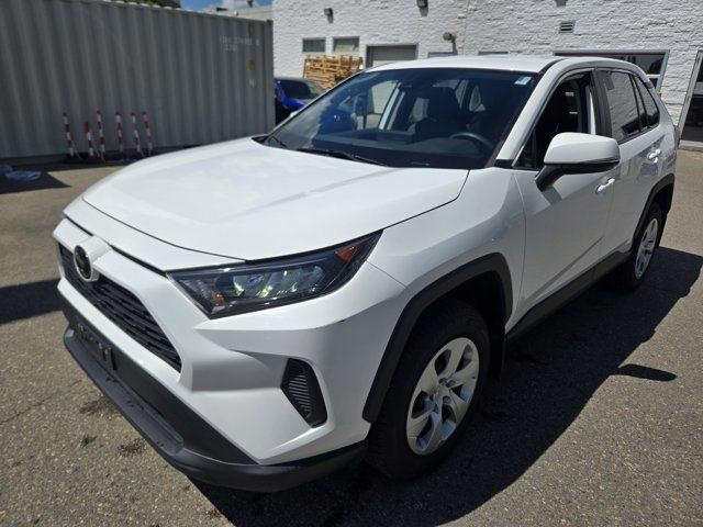 2022 Toyota RAV4 LE in Cars & Trucks in Calgary