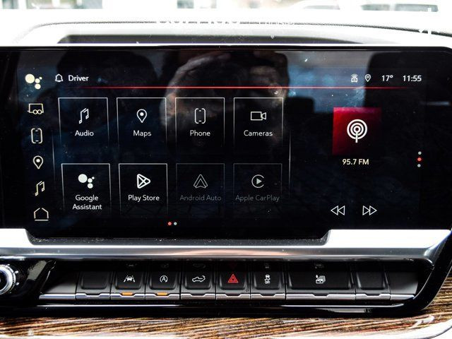 2023 GMC Sierra 1500 Elevation 4WD Crew Cab 147 6 Seater in Cars & Trucks in Mississauga / Peel Region - Image 3