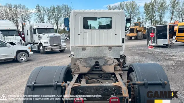 2018 HINO 268 CAMION DAY CAB ACCIDENTE in Heavy Trucks in Longueuil / South Shore - Image 8