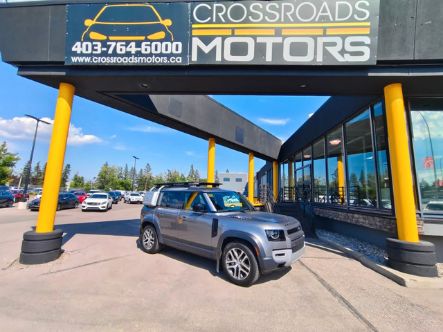 2020 Land Rover Defender 110 HSE AWD in Cars & Trucks in Calgary