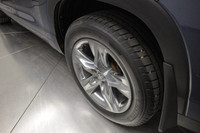NAVIGATION SYSTEM, PANORAMIC ROOF, ADAPTIVE CRUISE CONTROL, LANE DEPARTURE WARNING, AERIAL VIEW DISP... (image 5)