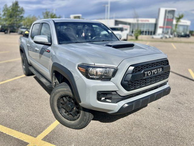 2017 Toyota Tacoma TRD Pro 4WD | Multi-Zone A/C | Heated Front in Cars & Trucks in Edmonton - Image 3