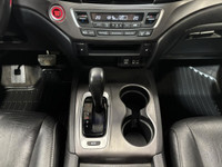 Discover the perfect blend of performance, comfort, and technology with the 2020 Honda Pilot Ex-L Na... (image 9)