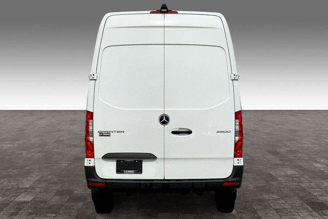 2024 Mercedes-benz Sprinter 2500 HIGHROOF LWB in Cars & Trucks in Edmonton - Image 4