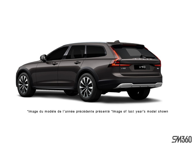  2024 Volvo V90 Cross Country B6 AWD Plus in Cars & Trucks in Edmonton - Image 2