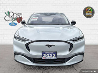 - ACCIDENT FREE - HEATED LEATHER SEATS - HEATED STEERING WHEEL - PANORAMIC FIXED-GLASS ROOF - NAVIGA... (image 8)