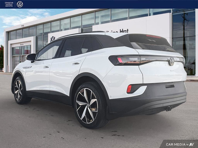 2025 Volkswagen ID.4 Pro S AWD in Cars & Trucks in Medicine Hat - Image 4