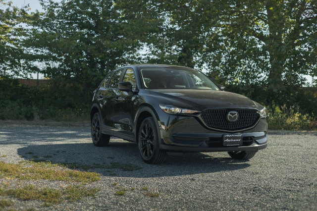 2021 Mazda CX-5 in Cars & Trucks in Delta/Surrey/Langley - Image 2