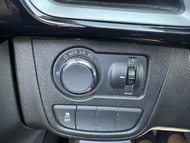 Chevrolet Spark 2019 1LT Manuelle Écran 7po CarPlay à vendre in Cars & Trucks in Trois-Rivières - Image 20
