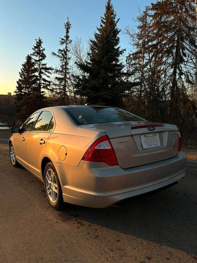 2010 Ford Fusion S in Cars & Trucks in Edmonton - Image 4