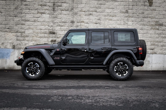 2024 Jeep Wrangler Rubicon - Safety Group - Low Mileage in Cars & Trucks in Kingston - Image 2
