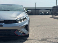 ***Certified Pre-Owned with ONLY 22689 KMs*** Powered by Kia's 1.6 Litre DGI Turbocharged Engine and... (image 2)